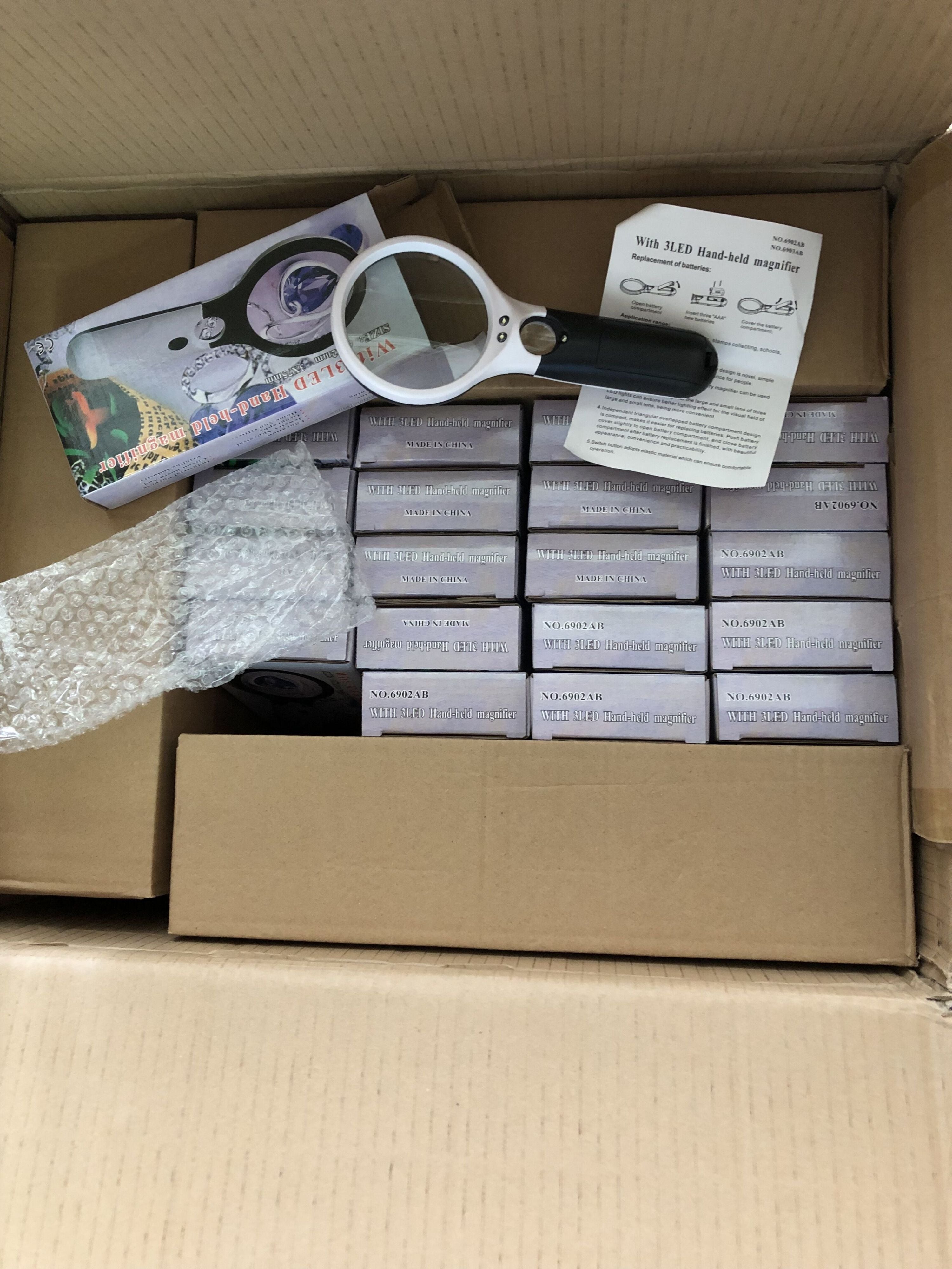 Magnifying Glass With 3 LED Lights